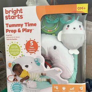 Tummy Time Prop & Play Mat - White and Gray